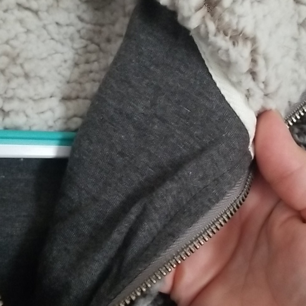 Teddy bear pullover - Picture 3 of 4